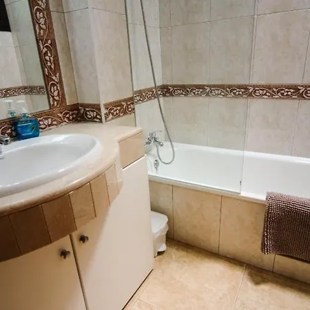 Casa Jordania - 4 Bedroom - Great Gated Pool Area - Perfect For Families With Young Children