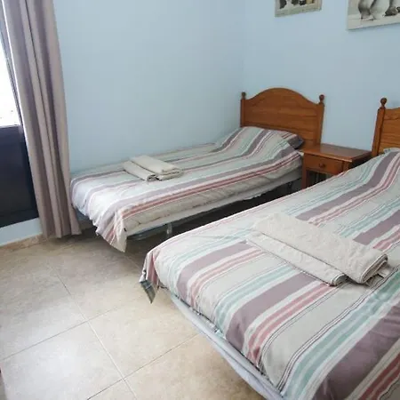 Casa Jordania - 4 Bedroom - Great Gated Pool Area - Perfect For Families With Young Children * Playa Blanca (Lanzarote)