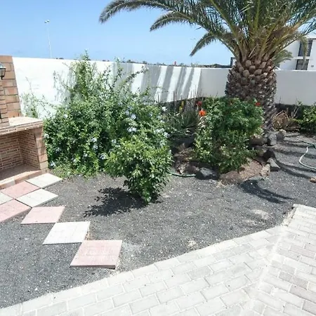 Casa Jordania - 4 Bedroom - Great Gated Pool Area - Perfect For Families With Young Children *