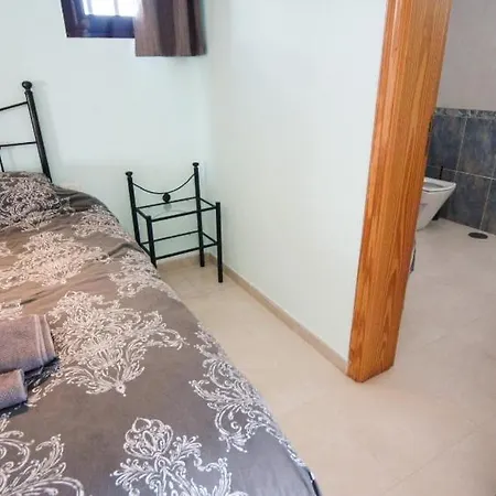 Casa Jordania - 4 Bedroom - Great Gated Pool Area - Perfect For Families With Young Children * Playa Blanca (Lanzarote)